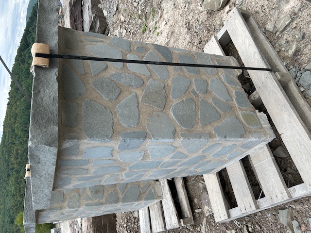 Lot 35: 1 Bluestone Mailbox, 2 Bluestone Driveway Pillars 2